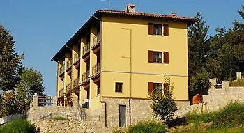 Marco Alloggio per agriturismo *